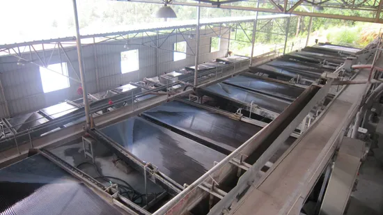 Iron Copper Gold Ore Processing Shaking Table Mining Machine